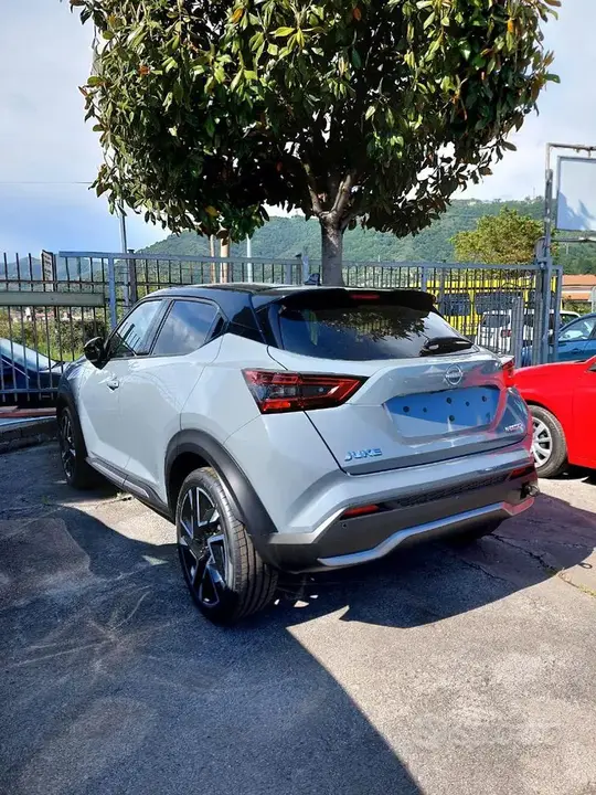 Nissan Juke photo 2