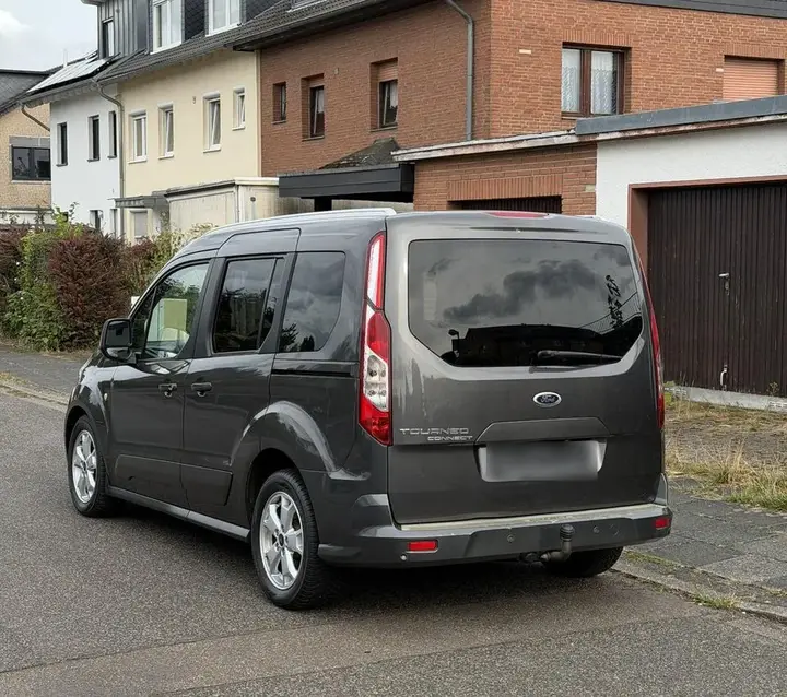 Ford Tourneo Connect