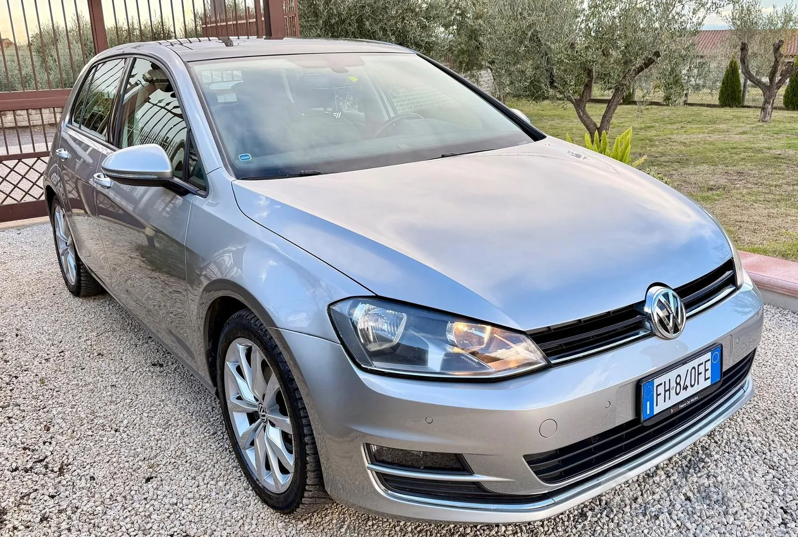 Volkswagen Golf 2017 photo 2