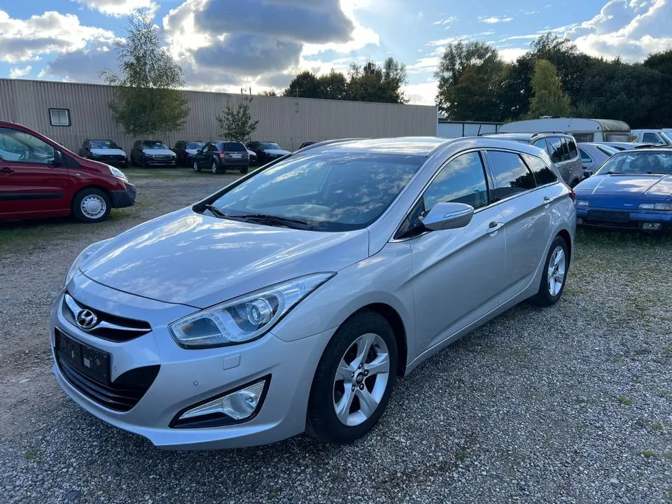 Hyundai I40
