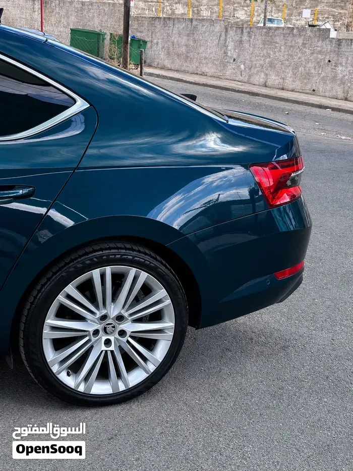 Skoda Superb 2020 photo 4