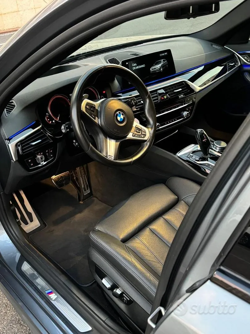 BMW 520D Touring 2018 photo 4