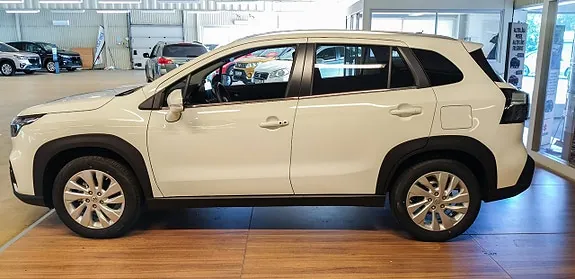 Suzuki S-Cross 2026 photo 2