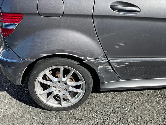 Mercedes-Benz B180 D 2010 photo 4