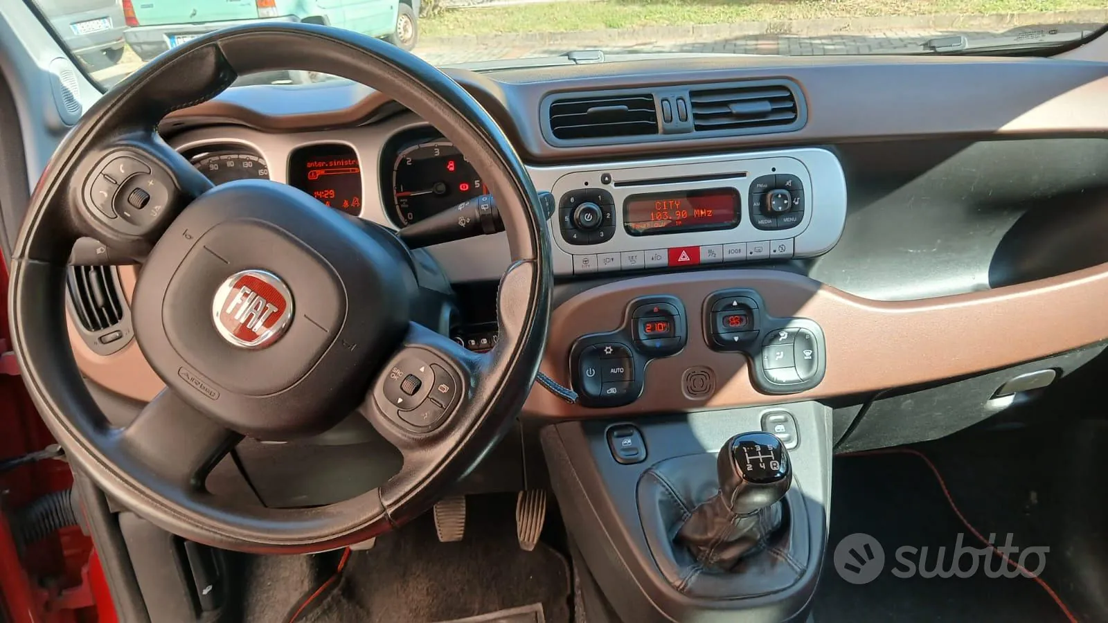 Fiat Panda Cross 2015 photo 5
