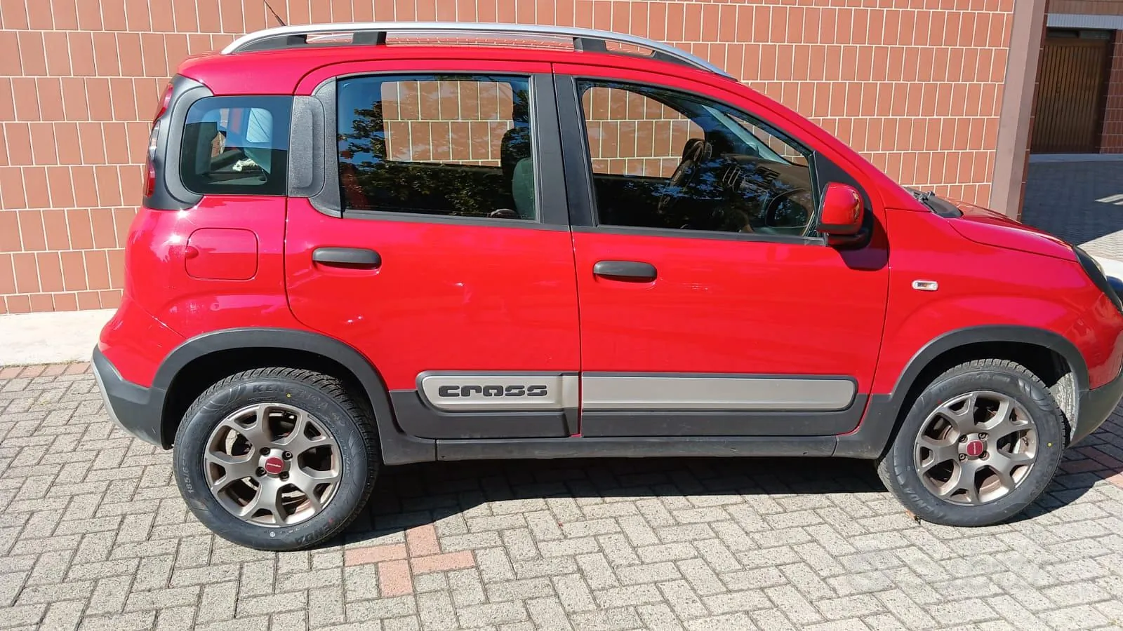 Fiat Panda Cross 2015 photo 2