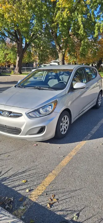 Hyundai Accent 2013 photo 2