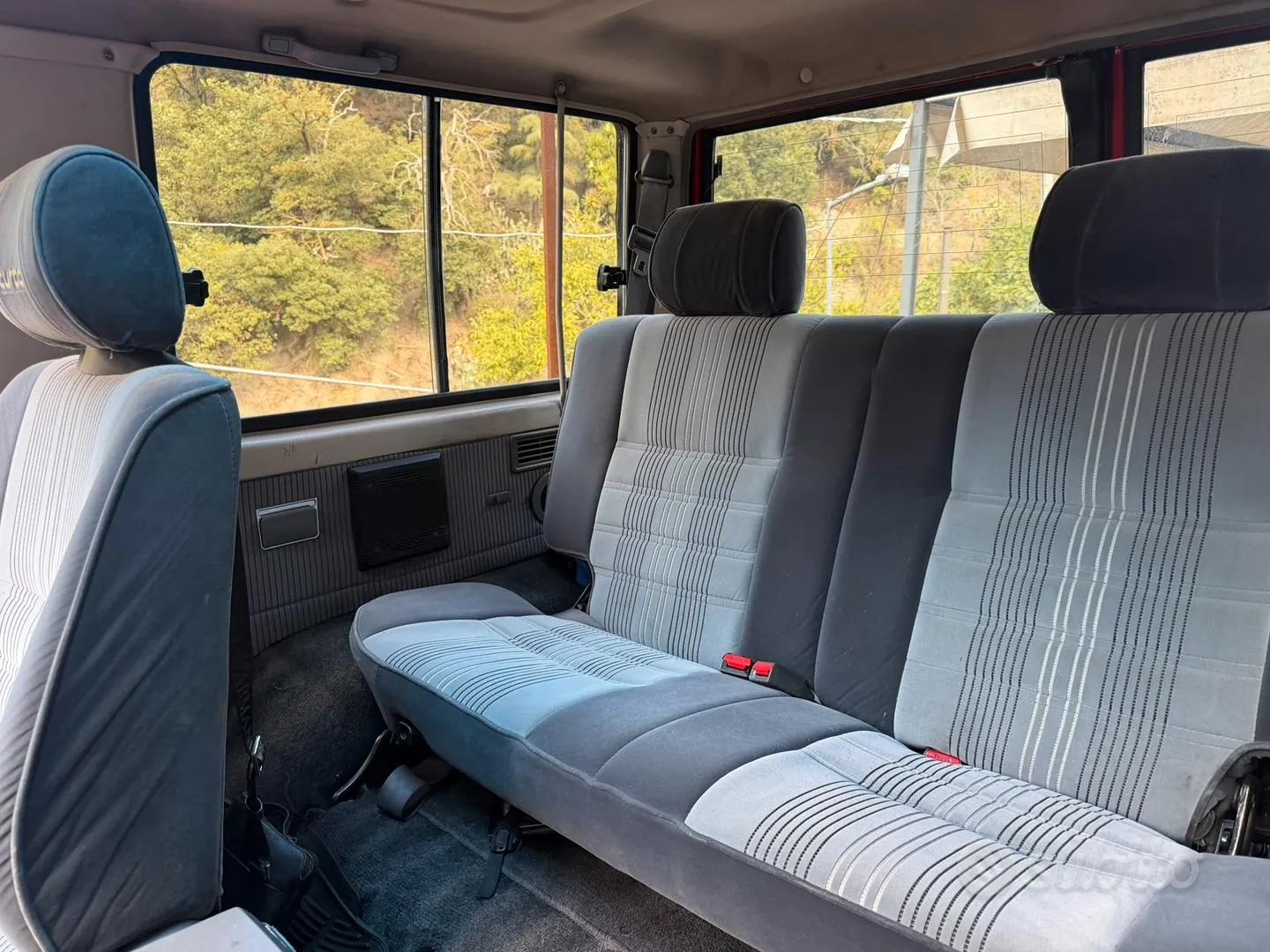 Toyota Land Cruiser 1993 photo 4