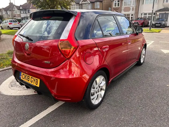 MG Mg3