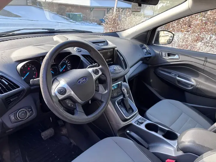Ford Escape 2014 photo 4