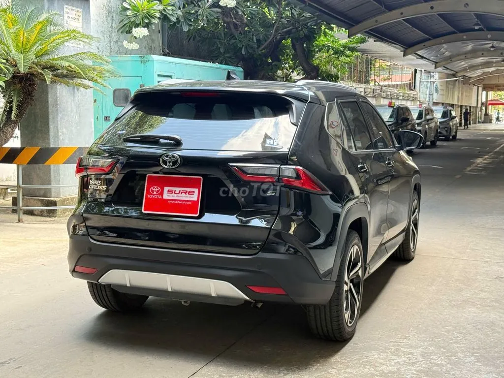 Toyota Yaris Cross 2024 photo 3