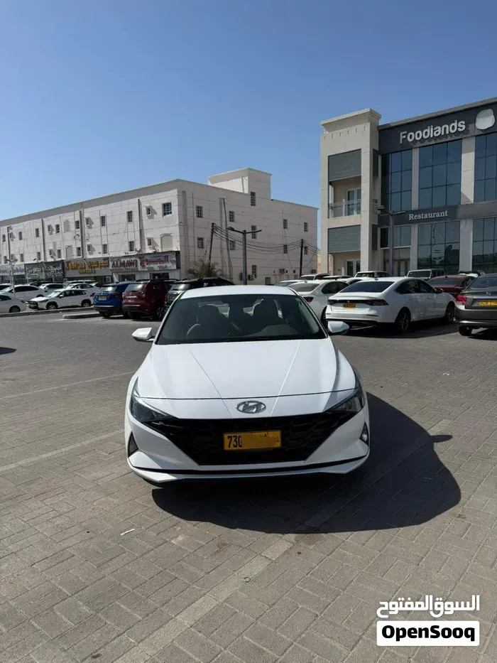 Hyundai Elantra 2022 photo 2