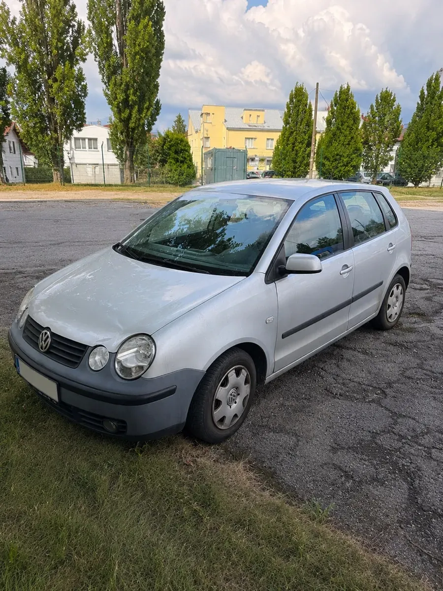 Volkswagen Polo 2004 photo 2