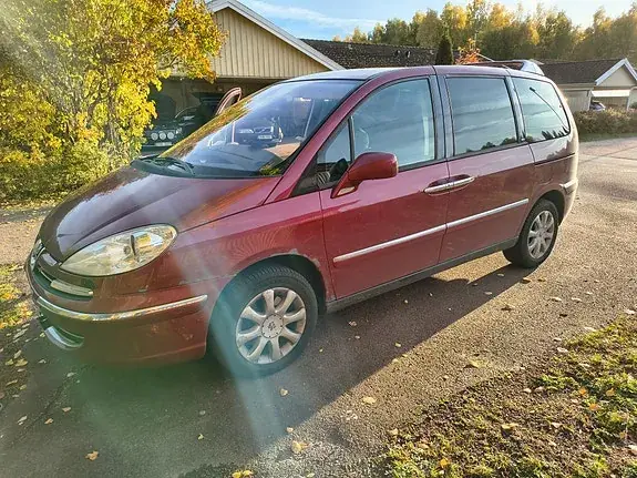 Peugeot 807