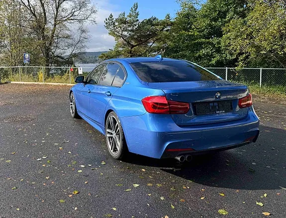 BMW 330E 2018 photo 4