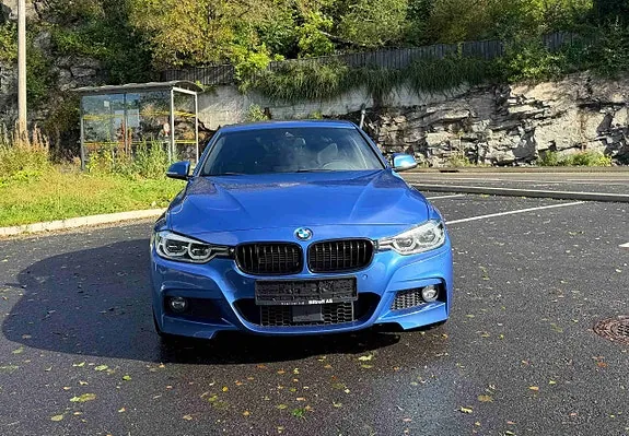 BMW 330E