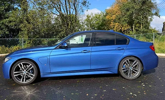 BMW 330E 2018 photo 3