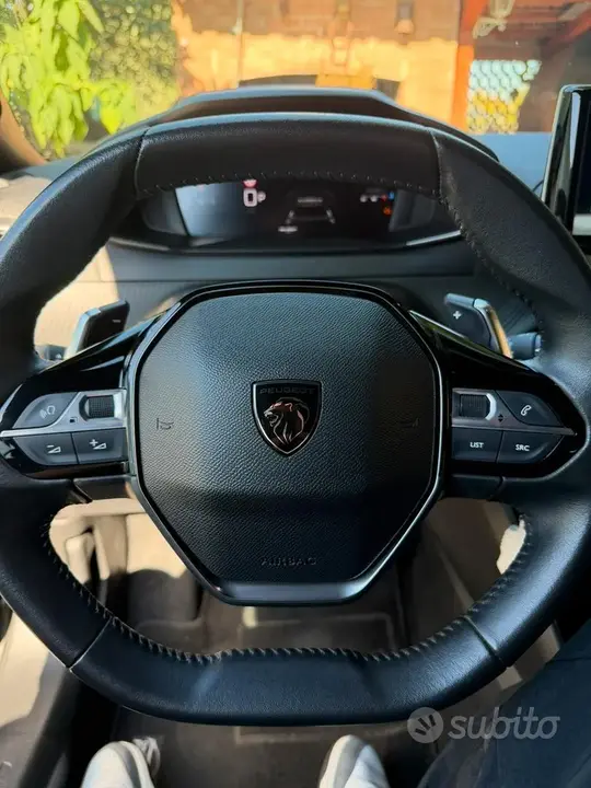 Peugeot 2008 2024 photo 4