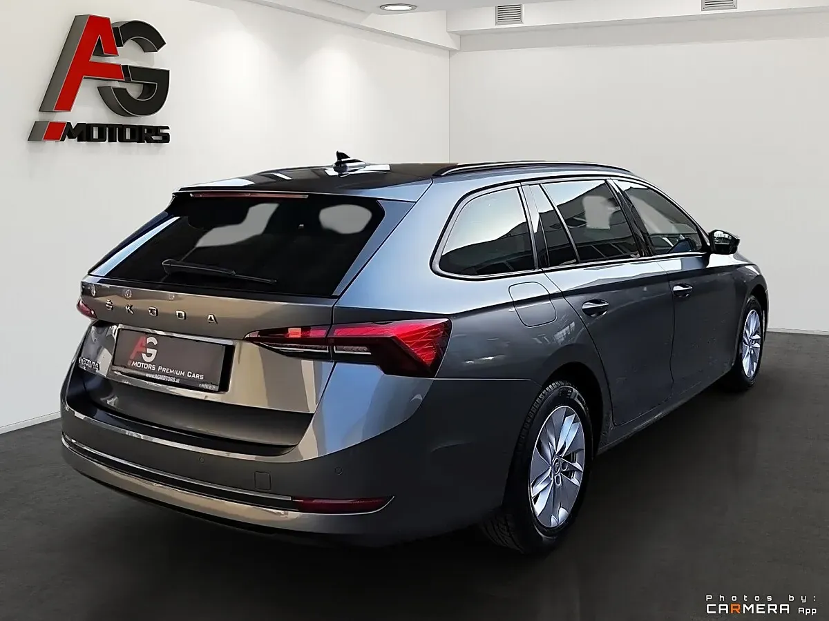 Skoda Octavia 2022 photo 4