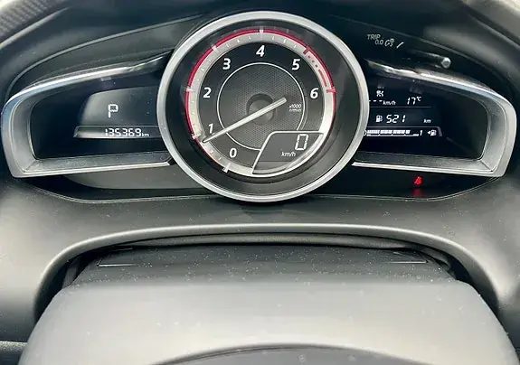 Mazda 3 2015 photo 4
