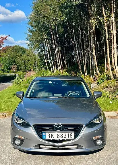 Mazda 3 2015 photo 2