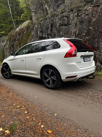 Volvo Xc60 2017 photo 4