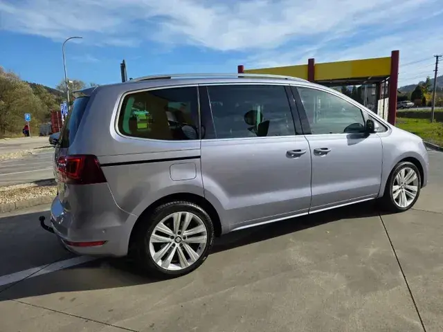 Seat Alhambra 2017 photo 3