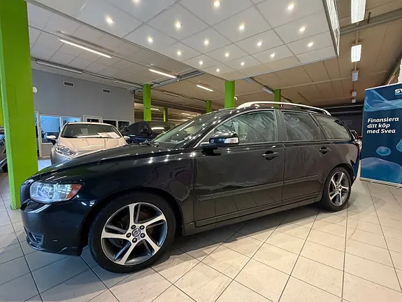 Volvo V50 2012 photo 2