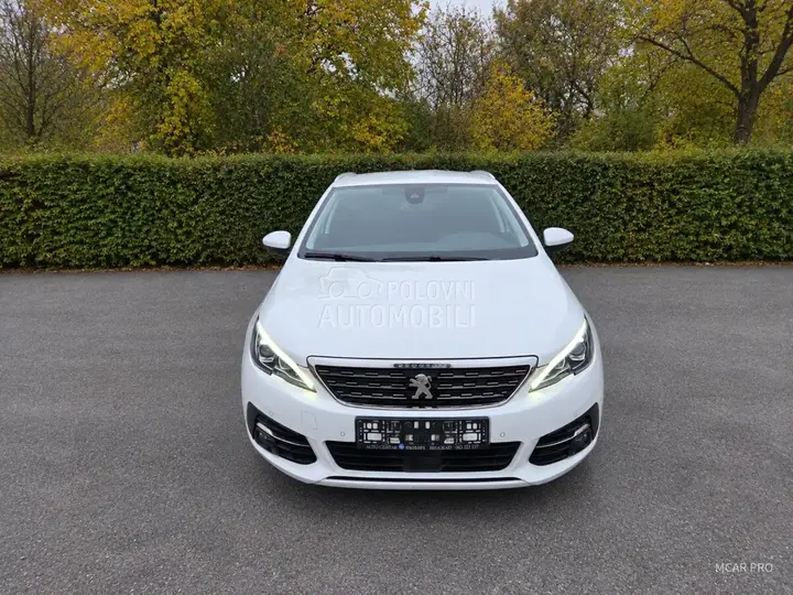 Peugeot 308 2019 photo 5
