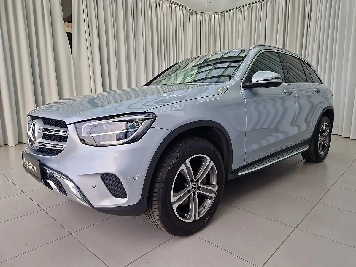Mercedes-Benz Glc 2022 photo 2