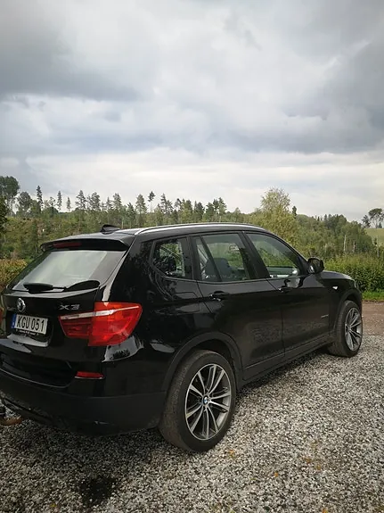 BMW X3 2014 photo 2