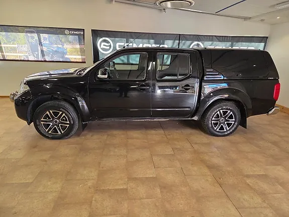 Nissan Navara 2014 photo 4