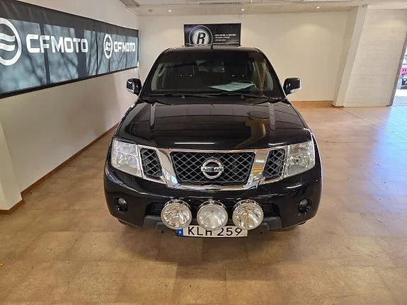 Nissan Navara 2014 photo 2