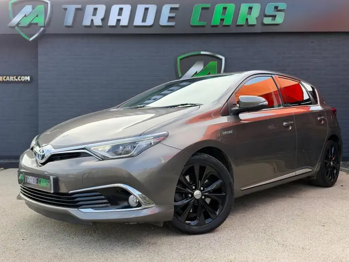 Toyota Auris 2017 photo 3