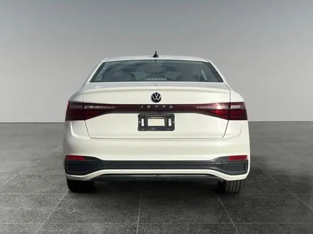 Volkswagen Jetta 2025 photo 5