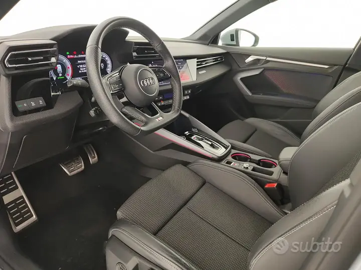 Audi A3 2025 photo 5