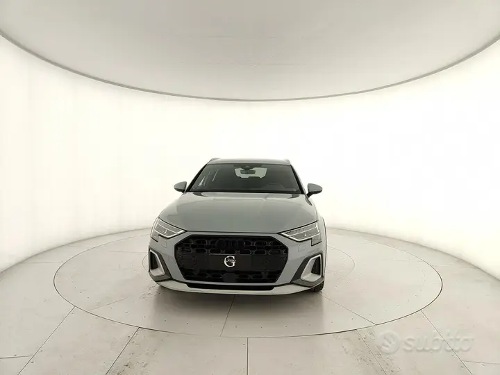 Audi A3 2025 photo 2