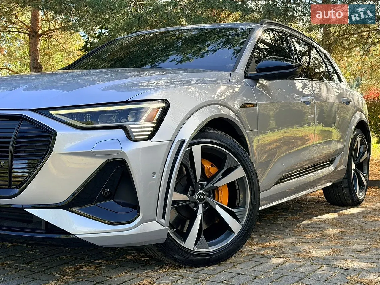 Audi E-Tron S 2022 photo 3