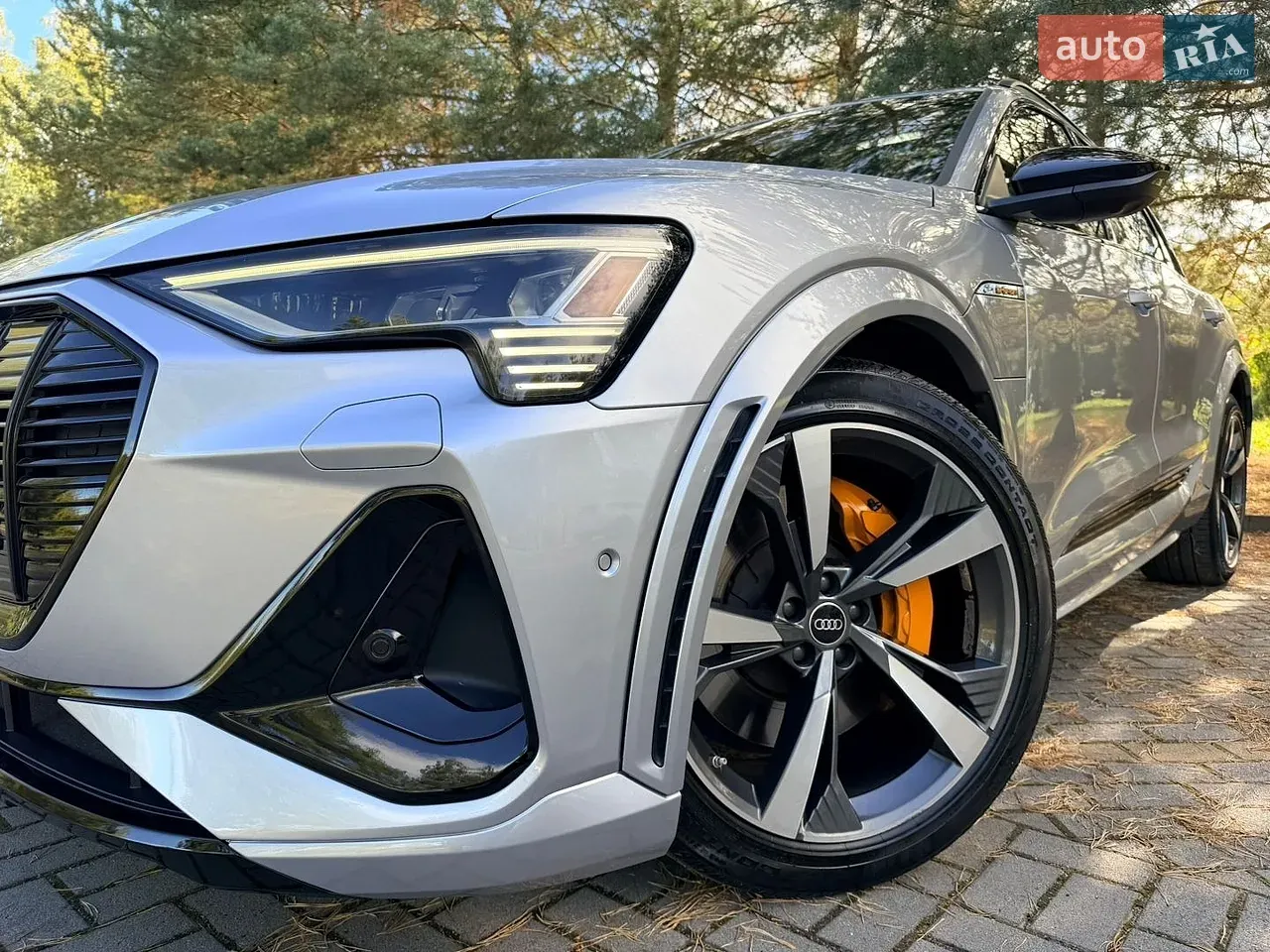 Audi E-Tron S 2022 photo 4