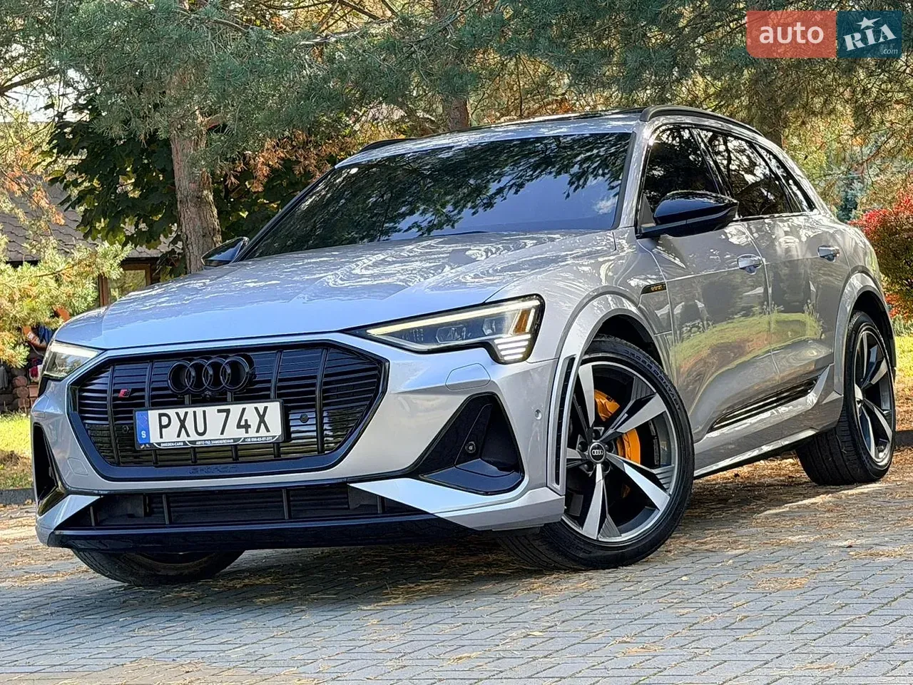 Audi E-Tron S 2022 photo 2