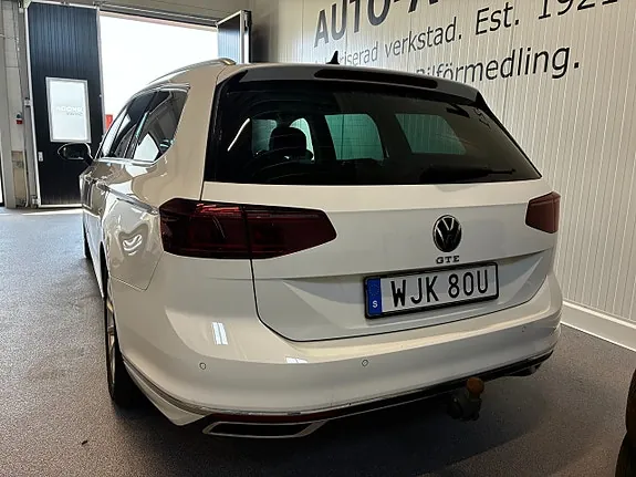 Volkswagen Passat 2022 photo 4