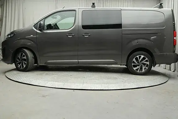 Citroen Jumpy 2019 photo 2