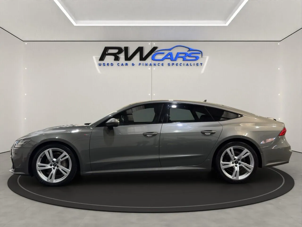 Audi A7 2022 photo 2