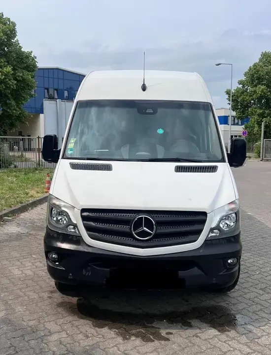 Mercedes-Benz Sprinter 519