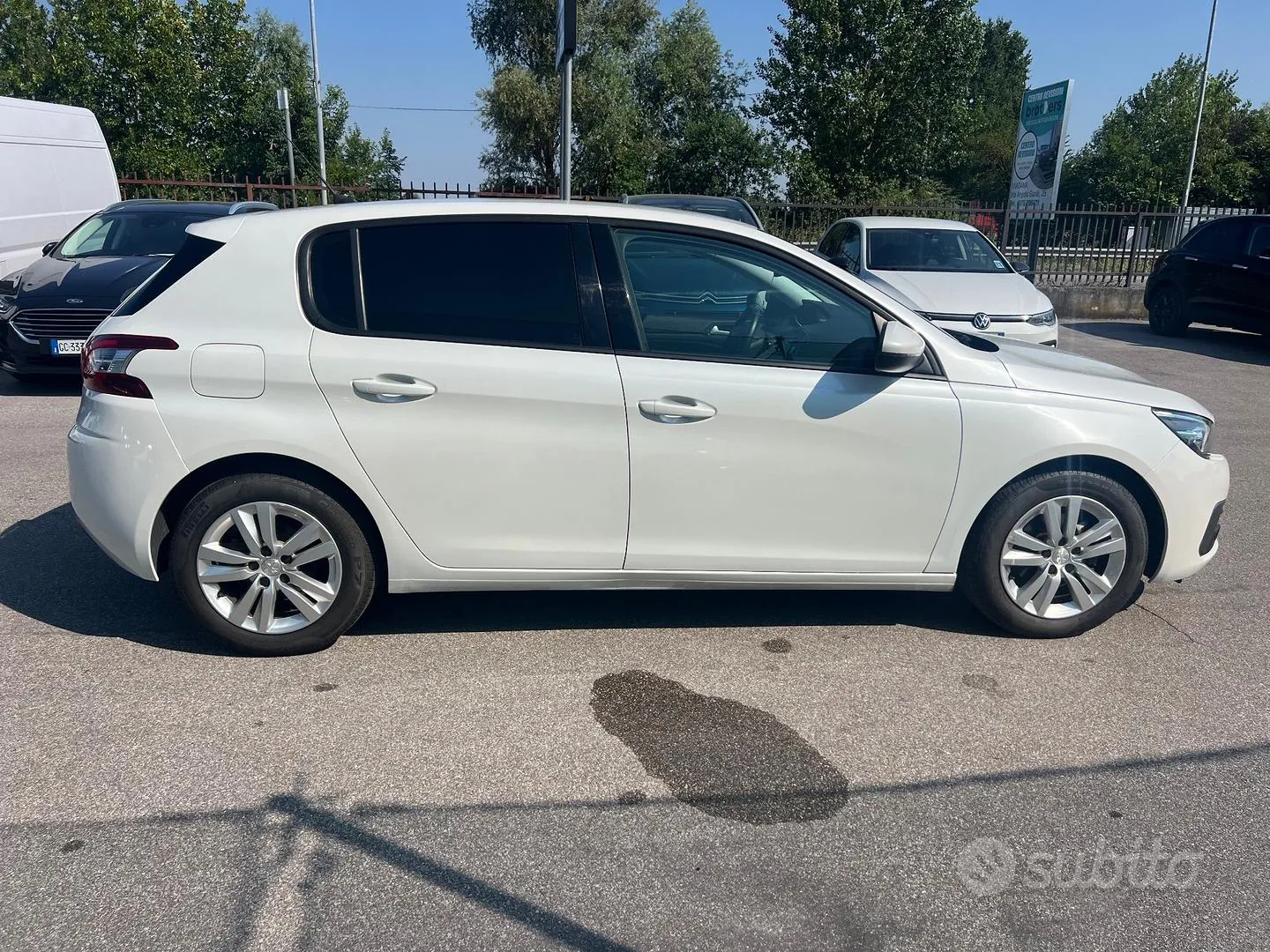 Peugeot 308 2021 photo 3