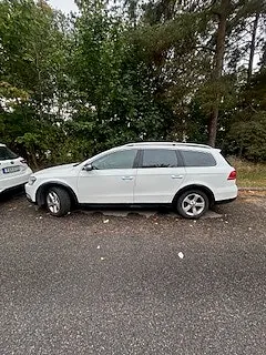 Volkswagen Passat Alltrack 2014 photo 2