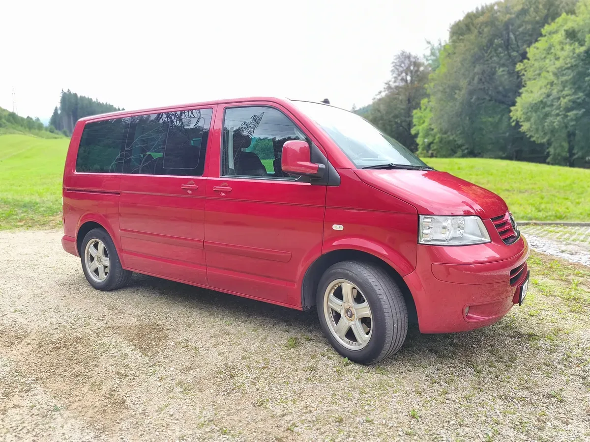 Volkswagen Multivan 2006 photo 2
