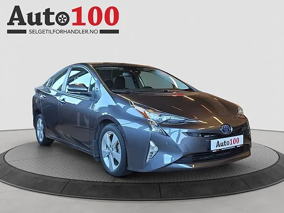 Toyota Prius 2017 photo 3