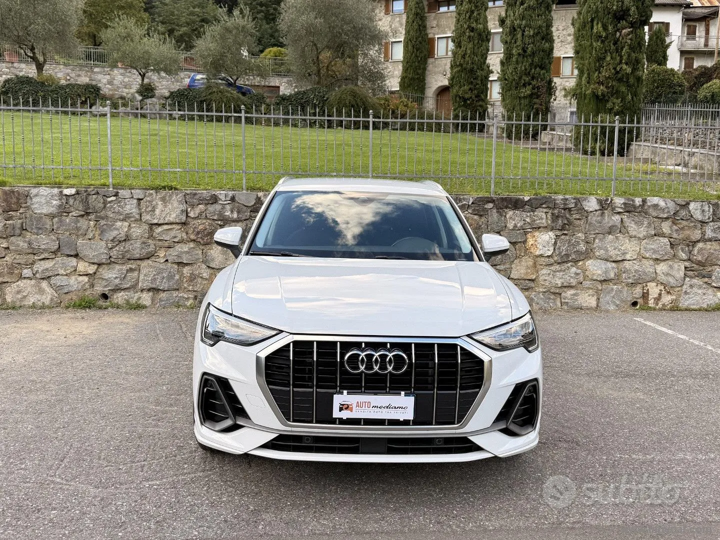 Audi Q3 2022 photo 2