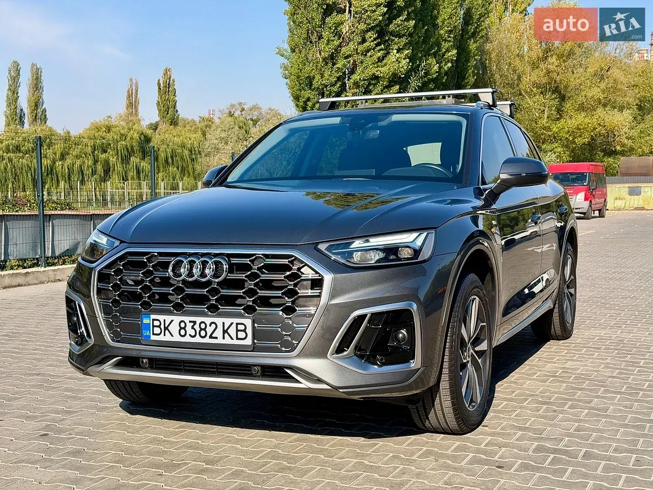 Audi Q5 2023 photo 3